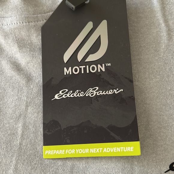Eddie Bauer Motion Tee Shirt - Picture 4 of 5